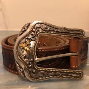 Tony Lama Belt  size 40